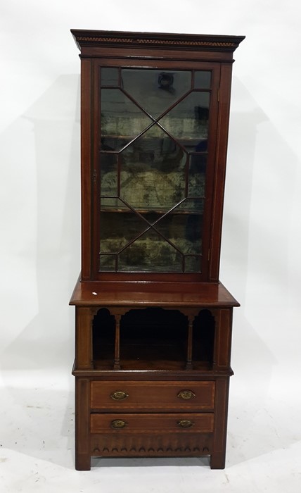 Edwardian mahogany display cabinet, the astragal glazed door enclosing three shelves, with a further