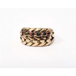 18ct gold keepers ring, approx 9g