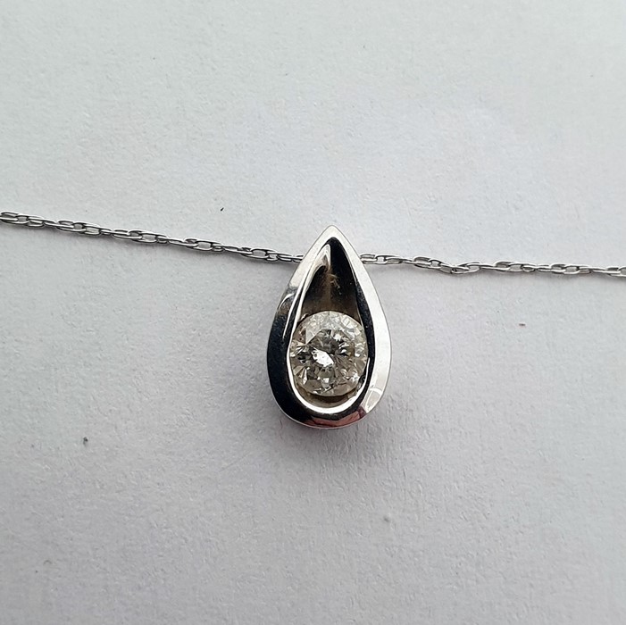 10k white gold and white stone pendant, set single stone in openwork tear-shaped surround, and - Image 3 of 3