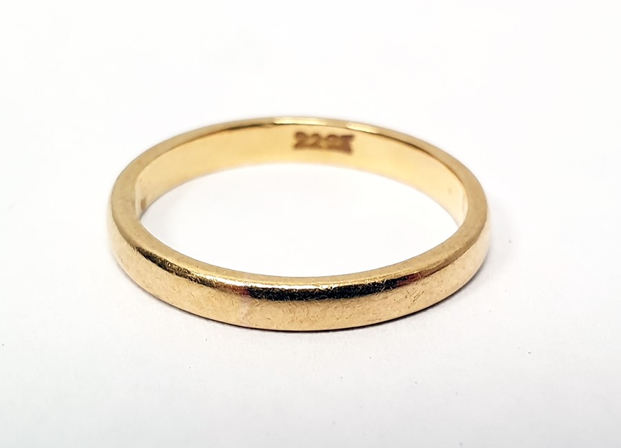 22ct gold wedding band - Image 2 of 2