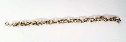 LOT WITHDRAWN Italian gold fancy belcher-link bracelet with textured links, marked 750, approx 11.2g