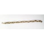 LOT WITHDRAWN Italian gold fancy belcher-link bracelet with textured links, marked 750, approx 11.2g