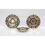 19th century Royal Crown Derby Imari pattern dish of shaped form with pierced handles and a pair