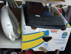 Enamel bedpan, slide projector and assorted items (1 box)