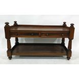 Early 20th century two-tier mahogany buffet with t