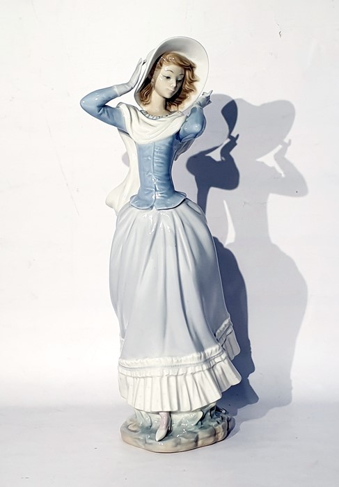Lladro figure 'Spring Breeze' of a girl holding he - Image 2 of 2