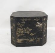 19th century black ground chinoisserie decorated w