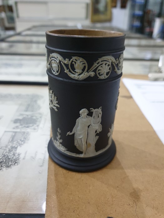 Pair of Wedgwood black basalt cylindrical spill va - Image 3 of 14