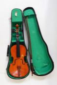 Child's quarter sized Stentor student violin, in case