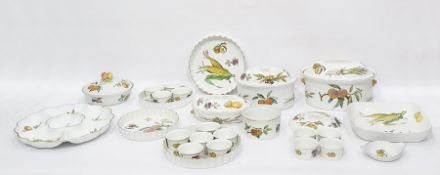 Quantity of Royal Worcester 'Evesham Vale' tableware including flan dishes, large casserole dishes