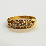 18ct gold five-stone diamond ring set five graduat