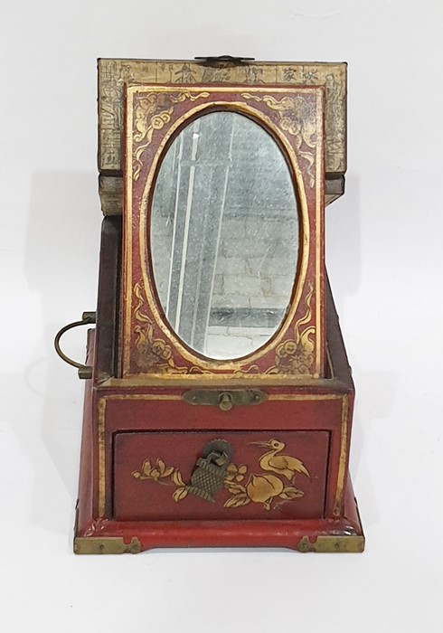 Chinese travelling vanity box, the hinged lift-up
