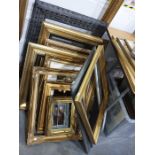 Large quantity of picture frames, various sizes