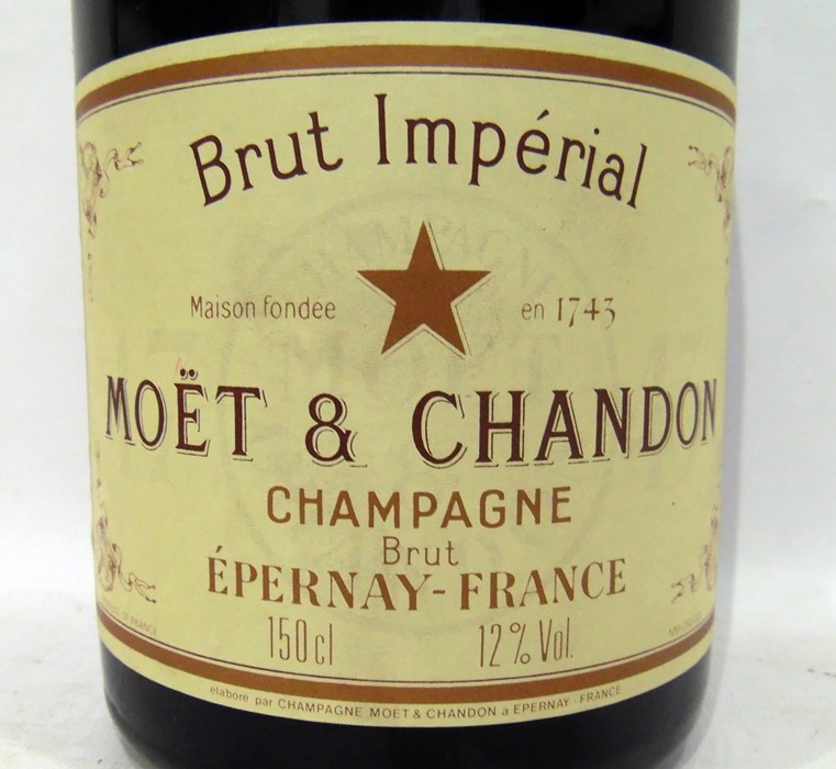 Moet and Chandon champagne - Image 2 of 2