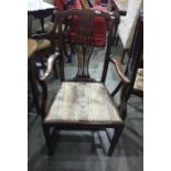 Set of eight 20th century Chippendale style mahogany dining chairs with pierced vase-shaped