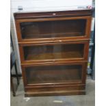 A 20th century oak three-sectional Globe Wernicke style bookcase, 91cm x 124cm