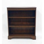 20th century oak open bookcase to bracket feet, 83cm x 97.5cm