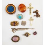 Loose stone cornelian, an enamel button, an enamel and brass-coloured powder puff, part of a gold