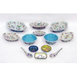 Six Chinese porcelain lobed quatrefoil footed dishes in sizes, painted with famille rose style