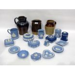 Various items of Wedgwood jasperware to include three Royal commemorative boxes and covers, a