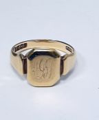 18ct gold gent's signet ring, 7.9g approx