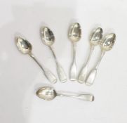 Six Victorian silver fiddle pattern teaspoons, various dates, 6oz (6)