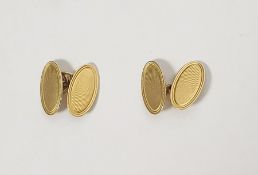 Pair of 18ct gold cufflinks, straight engraved decoration, 6.6g