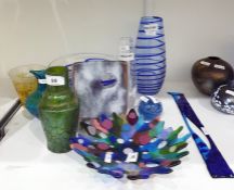 Various items of glassware to include a LSA vase with trailed blue ornament, 21cm high, a shaped