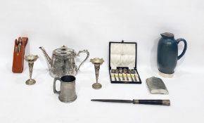 Various items of silver plate and metalware to include cased set of six teaspoons, commemorative
