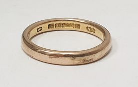 9ct gold wedding band, 3.3g approx