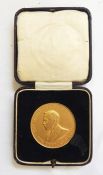 9ct gold medal - Institute of Quarrying made in Maybury, cased