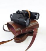 Pair of Carl Zeiss 'Jena' binoculars, a large Asahi Opt. Co Japan SMC Pentax-M 1..:4 300mm lens,