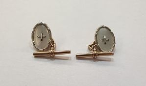 Pair 9ct gold and mother of pearl oval and bar cufflinks, each oval with reed and ribband border,
