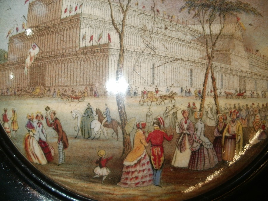 Prattware lid showing the Crystal Palace, within ebonised circular frame, pair of brass - Image 2 of 6