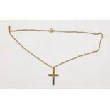 9ct gold plain cross pendant on chain, 4.6g approx