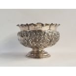 Edward VII silver bowl with embossed foliate decoration, circular foot, Birmingham 1903, 6.1ozt