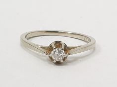 18ct white gold solitaire diamond ring, claw set stone, 0.15ct approx  Condition ReportWeight is 3g