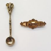 9ct gold pearl and diamond bar brooch, shaped, set with central old cut diamond and two pearls and a