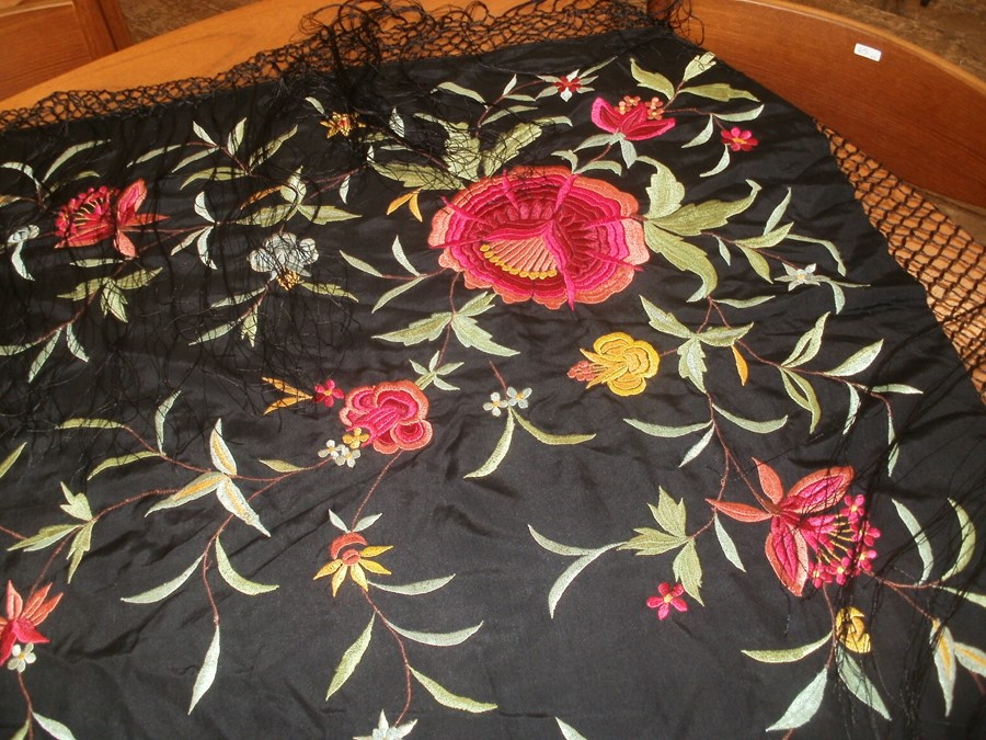 Large black silk embroidered piano shawl and a smaller peach embroidered shawl (2)  Condition - Image 3 of 5