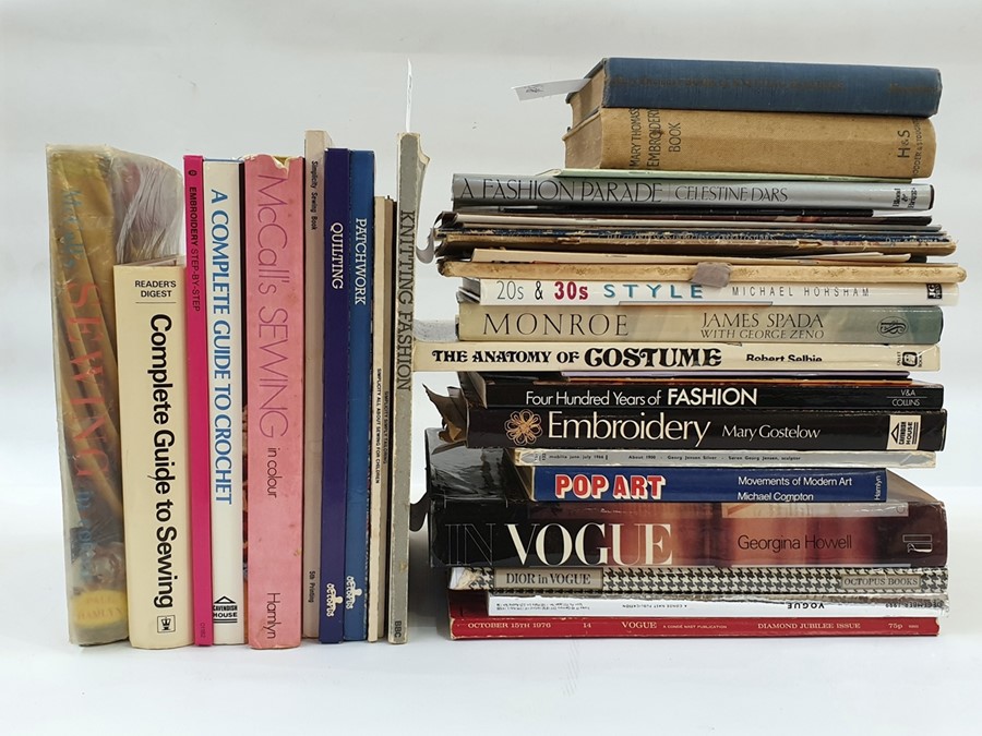 Collection of books on Fashion, Embroidery, Knitting, Shawls, etc and a  Winnie the Pooh poster - Image 5 of 5