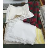 Various table linen, damask and others , table mats, napkins etc. ( 1 box)