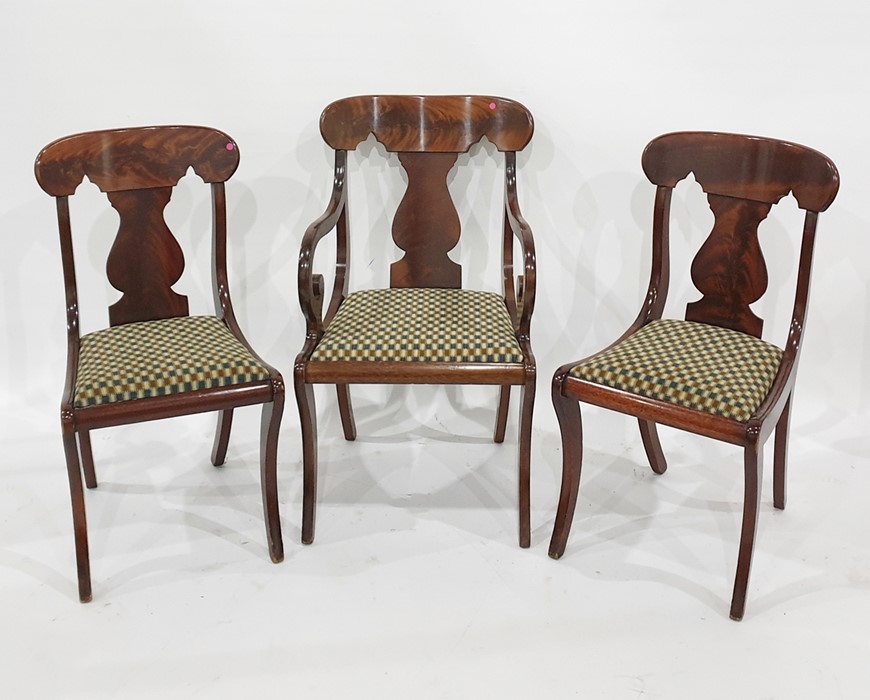 Regency mahogany open arm chair with curved overset shoulderboard, vase-shaped splat back and on