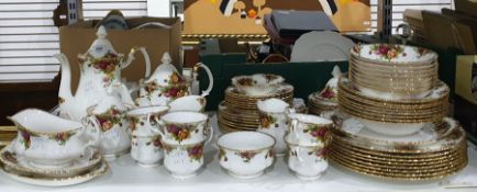 Royal Albert 'Old Country Roses' part tea and dinn