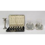 Set of 12 cased George VI silver teaspoons, Sheffield 1937 by Cooper Brothers & Sons Ltd, 3.6ozt,