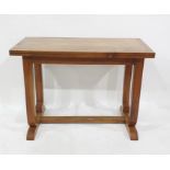 Biedermeier walnutwood centre table, rectangular and on incurved rectangular twin supports, cheval