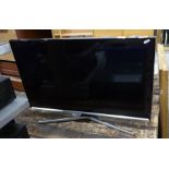 Samsung 32" Smart flatscreen TV, model T32E390SX with remoteCondition Reportwith remote control