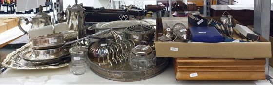 Quantity of silver plate to include trays, wine coasters, muffin dish, flower vases and a quantity