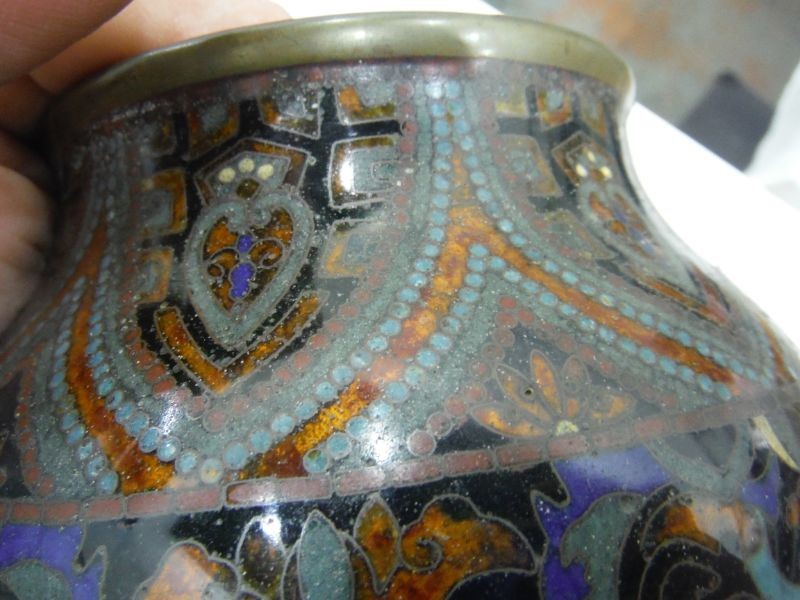 Chinese(?) cloisonne bronze pot, baluster sided and with allover pennants and stylised foliage, 11cm - Image 7 of 11