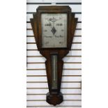 Early 20th century oak barometer/thermometer