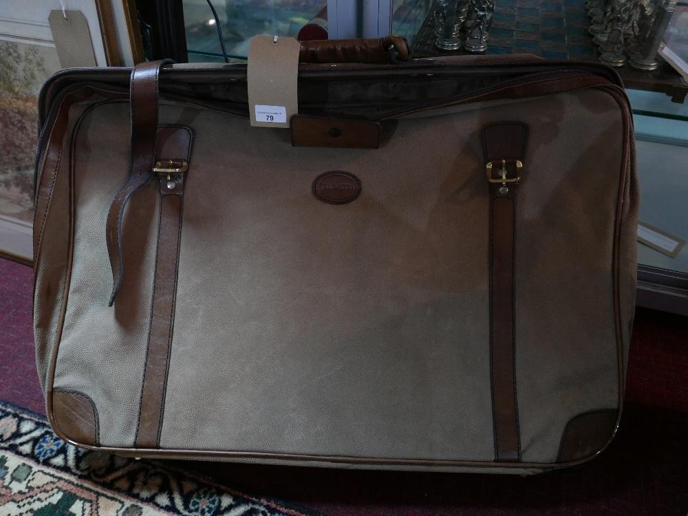 A pigskin Bugatti suitcase with strap fastening H.48 L.73cm - Bild 2 aus 4